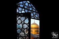 پنجره ای رو به گنبد